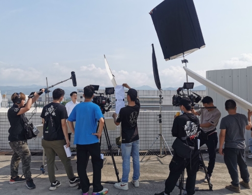 &#20247;&#24425;&#23448;&#32593;&#45;&#40;&#20013;&#22269;&#41;&#32929;&#20221;&#26377;&#38480;&#20844;&#21496;